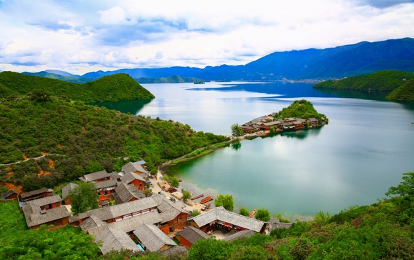 瀘沽湖
