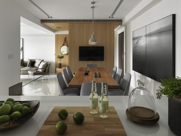 现代时尚客厅木制电视背景墙室内装修效果图