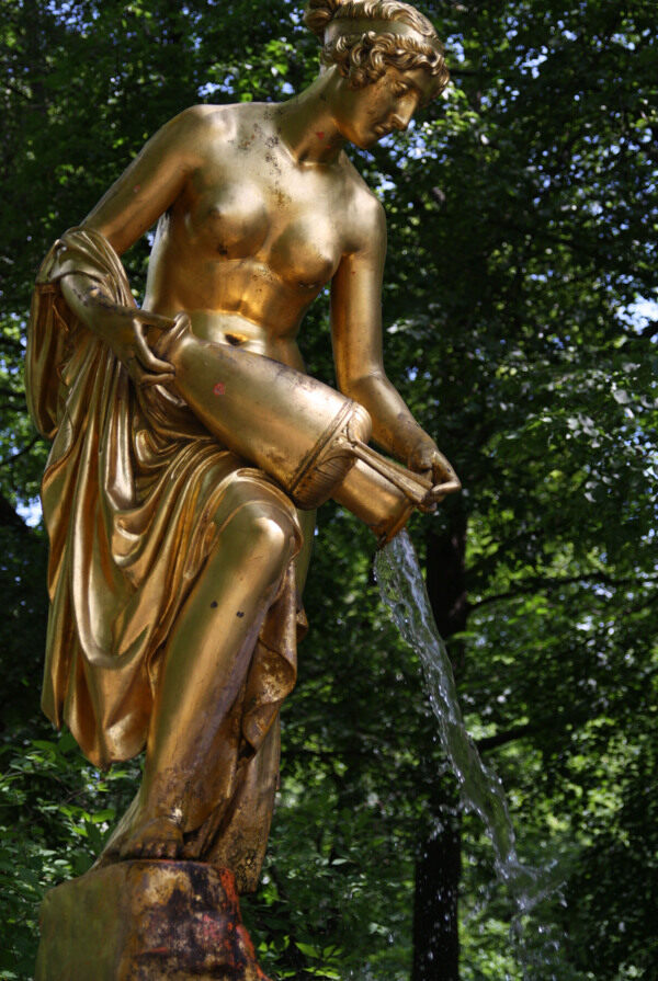 克里姆林宫金色雕塑图片