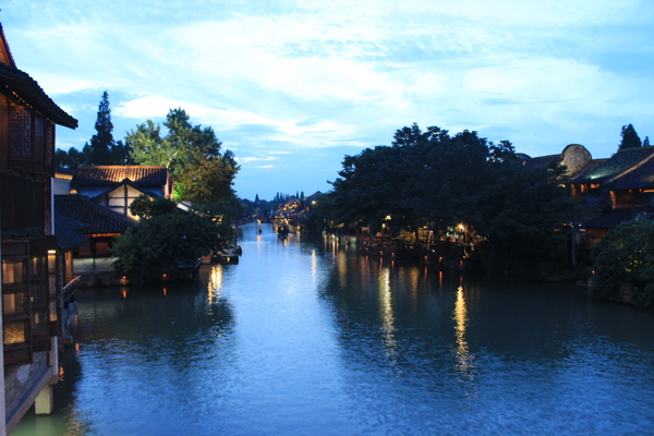 江南夜景風(fēng)光圖片