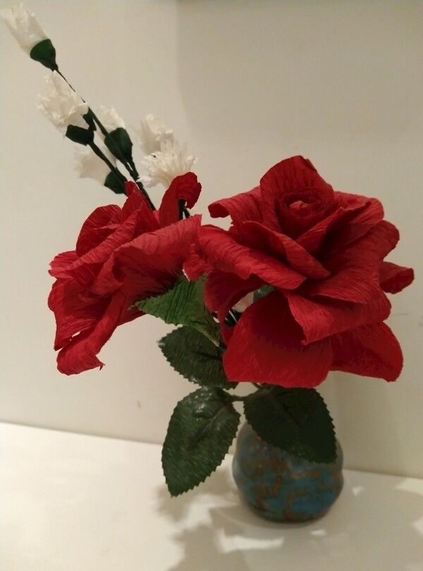 手工折纸鲜花玫瑰