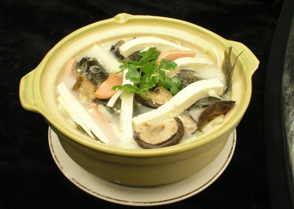 沙鍋豆腐黑魚頭圖片
