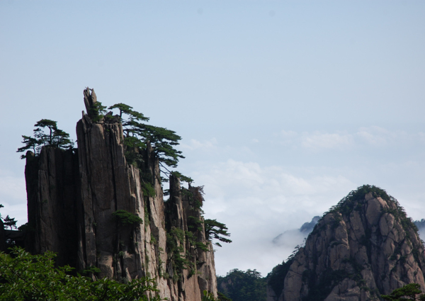 黃山秀峰圖片