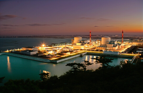 田湾核电站夜景图片