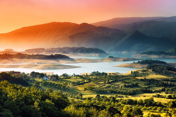 位圖插畫(huà)風(fēng)景插畫(huà)色彩黑色免費(fèi)素材