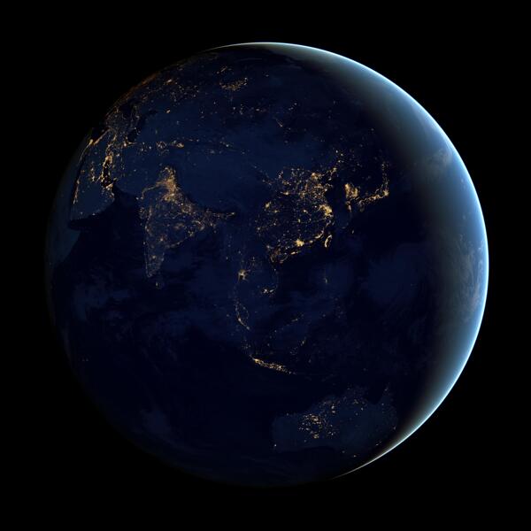 卫星拍摄夜晚地球图片