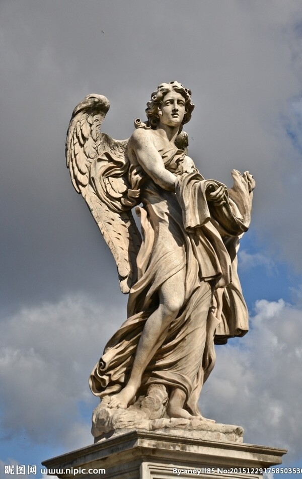 天使雕塑