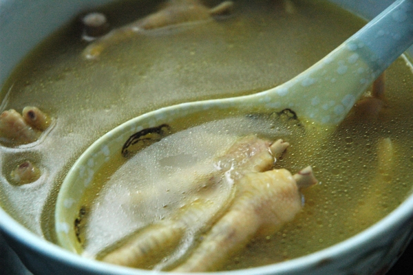 雞腳湯圖片