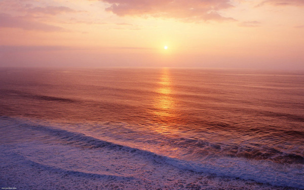 海边日出图片