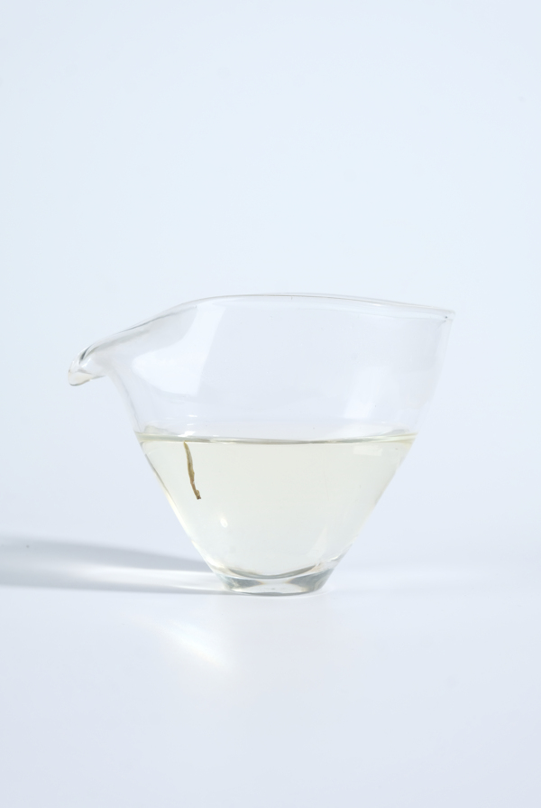 白茶茶湯