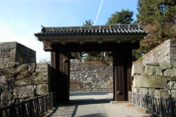 日本古建筑大门