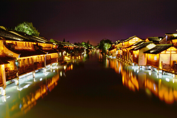 小鎮(zhèn)夜景