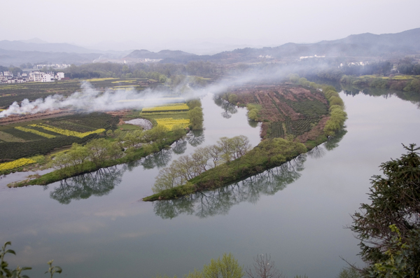 暮色月亮湾图片