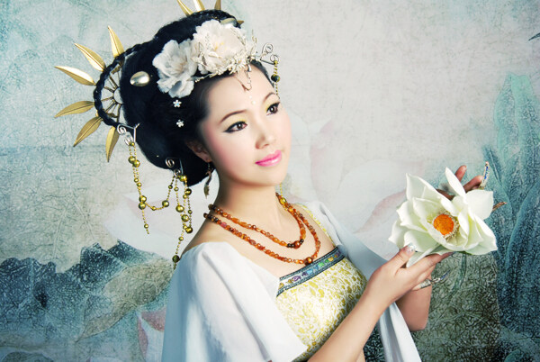 唐風(fēng)美女圖片