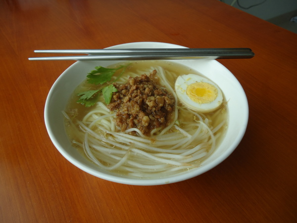 肉沫豆芽汤粉汤米粉图片