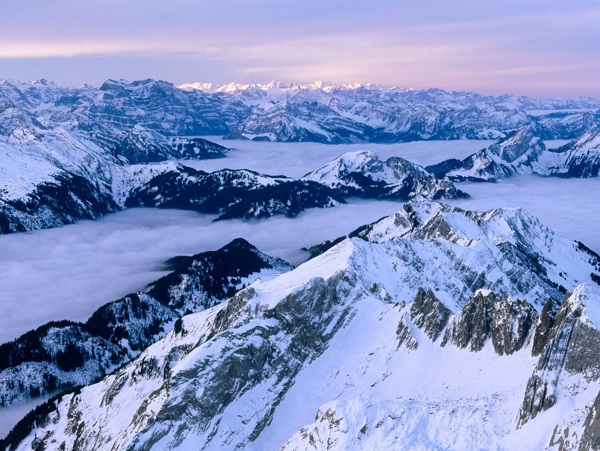 阿尔卑斯山冬季风光图片