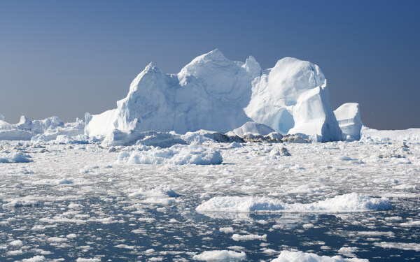 浮冰景色图片