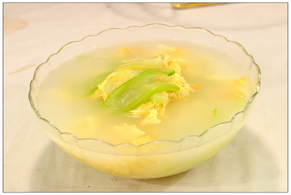 丝瓜煎蛋汤图片