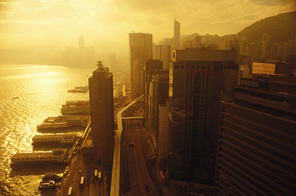 黄昏时的香港城市风光图片