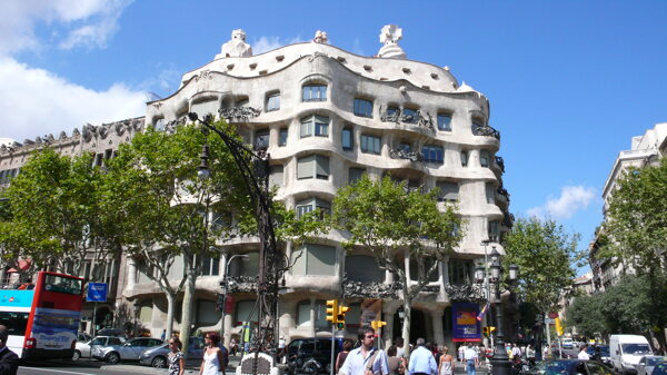 西班牙巴塞隆纳米拉之家图片