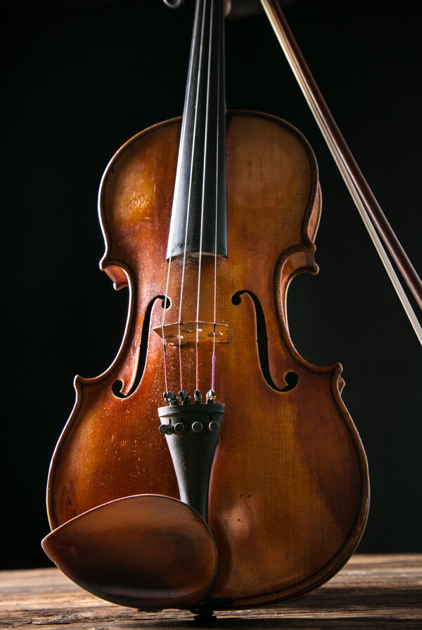高清小提琴乐器图片