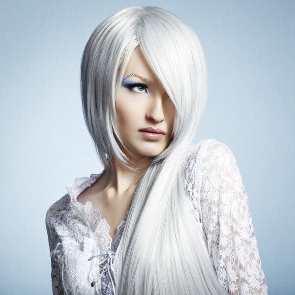 白发模特美女图片