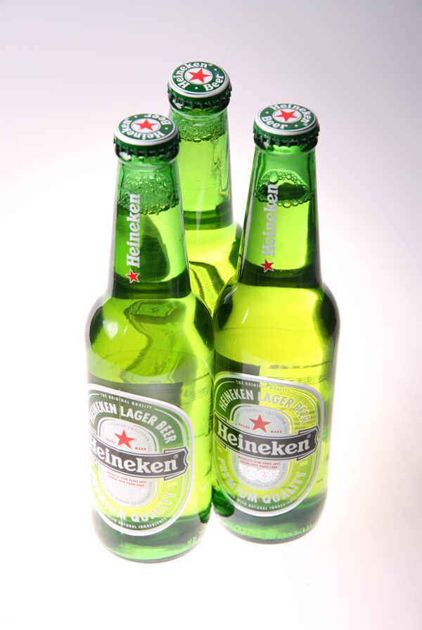 heineken啤酒图片