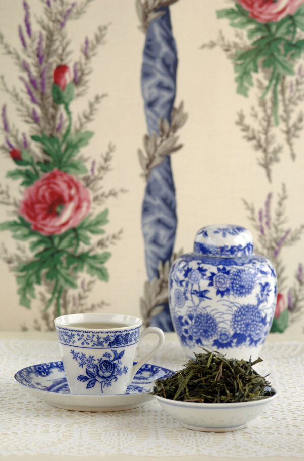 古典茶具茶水茶叶图片