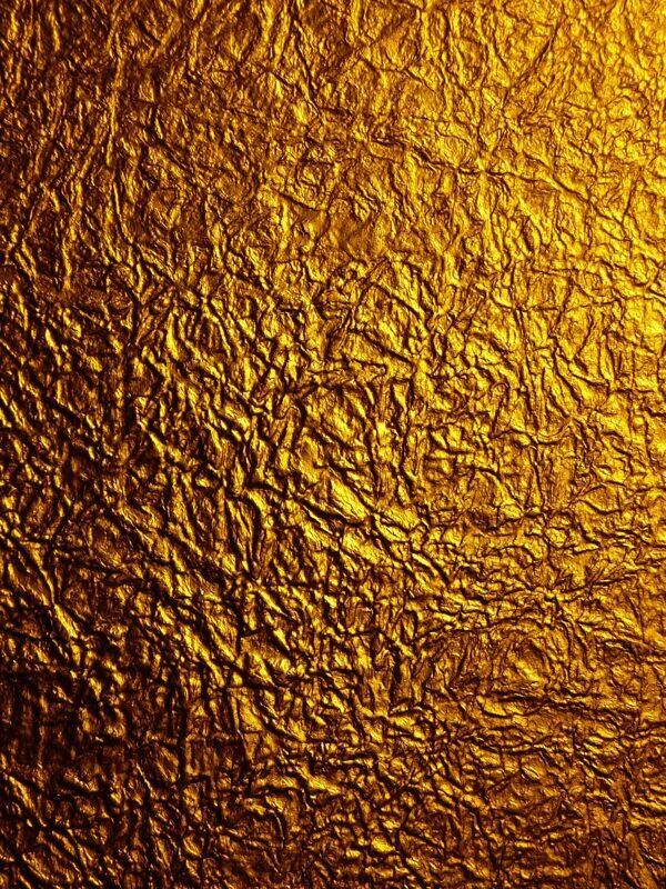 金黄色皱纸金属背景