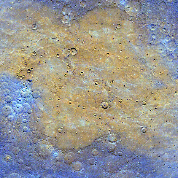 月球陨石坑背景图片