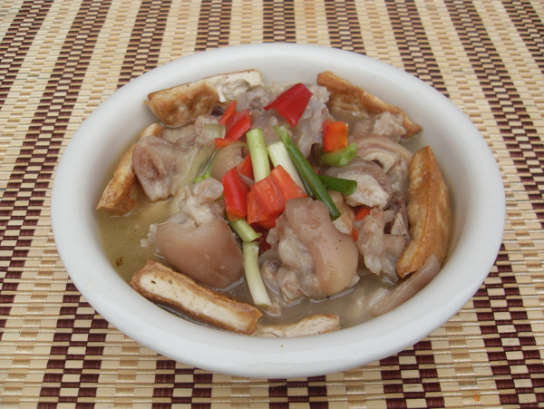 豆腐猪蹄汤营养汤美食图片
