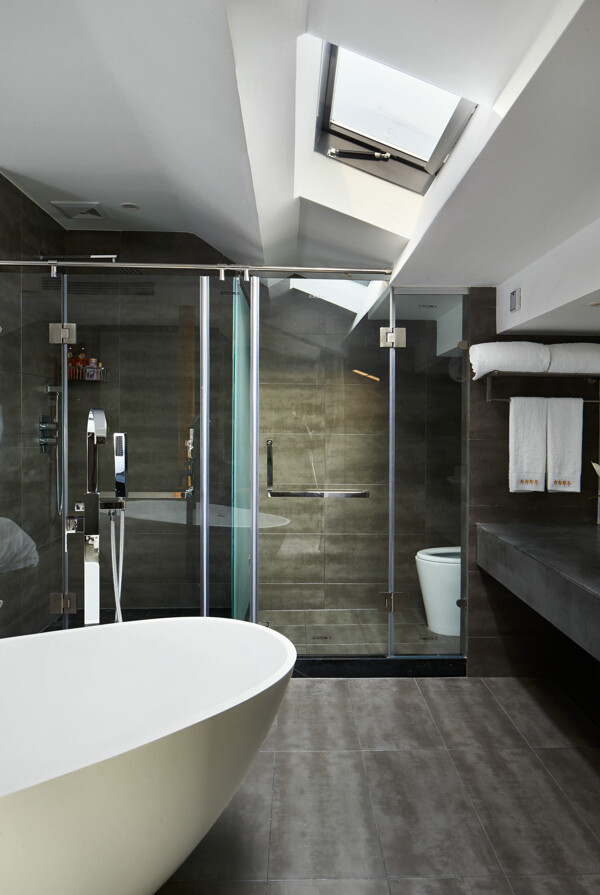 中式时尚卧室白色浴缸室内装修效果图