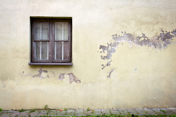 旧窗户与墙壁图片