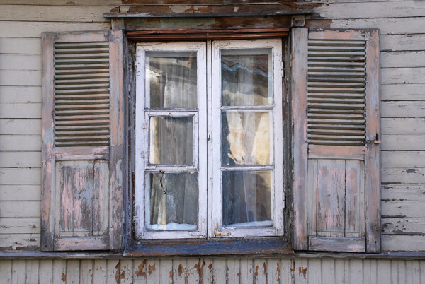 旧窗户摄影图片