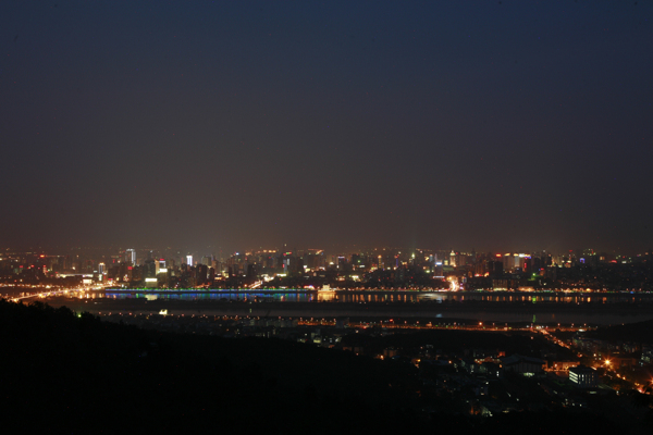 美丽的长沙市夜景图片