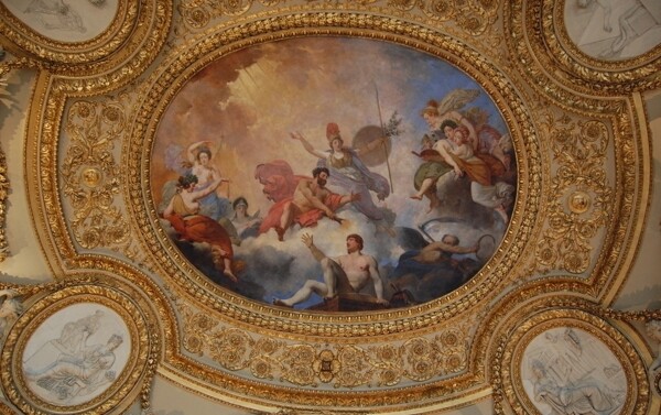 卢浮宫穹顶图片
