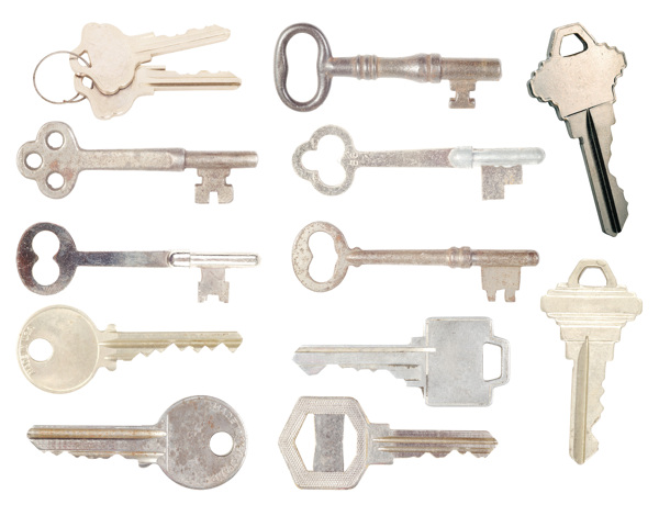 不同类型的金属钥匙图片
