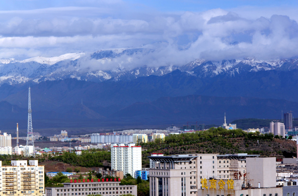 5月的市图片