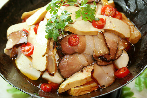 干锅香干腊肉图片