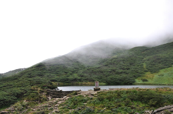 苍山洗马潭图片