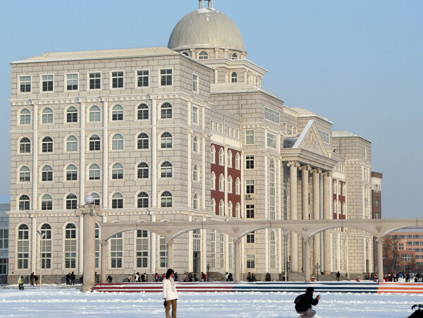 沈阳师范大学教学楼图片