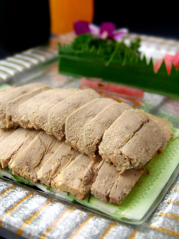 法式醉鹅肝口感绵密